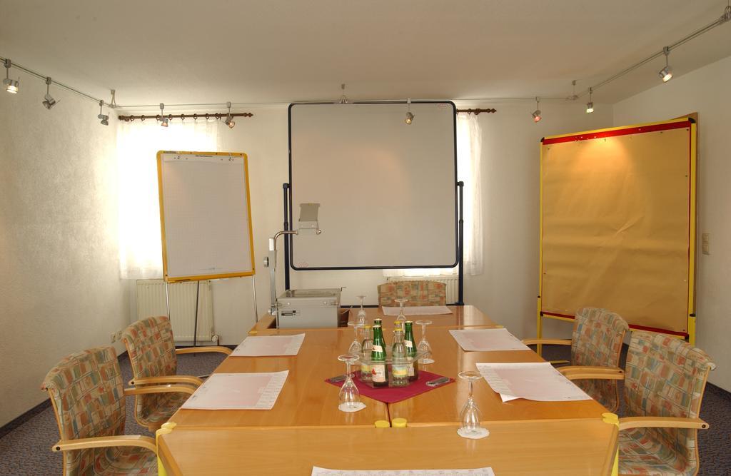 Adler Golf-& Tagungshotel Harth-Poellnitz 외부 사진